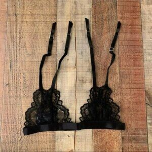 ASOS Rosie lace suspenders in black lingerie - S